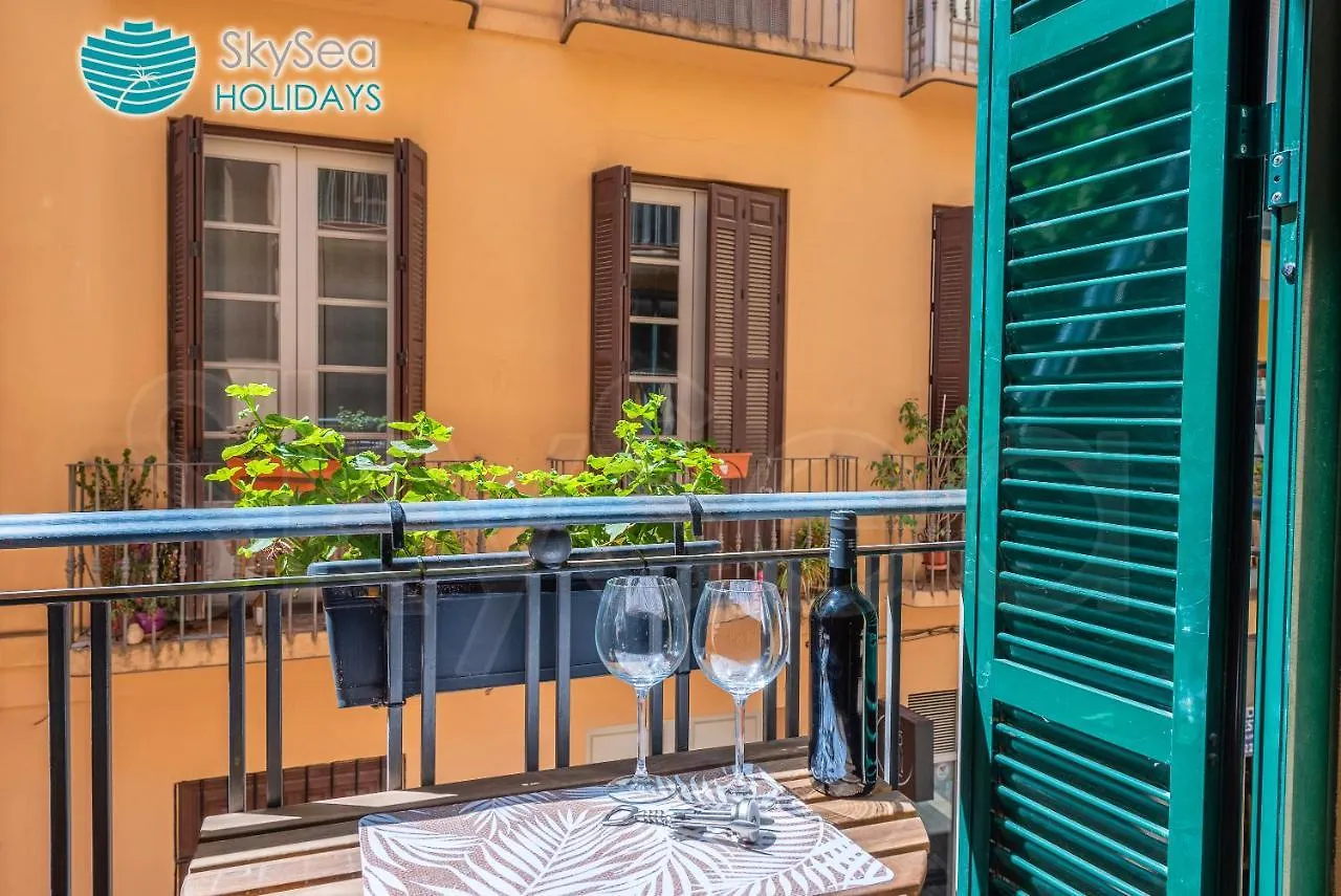 Skysea Holidays City Center Suites Màlaga