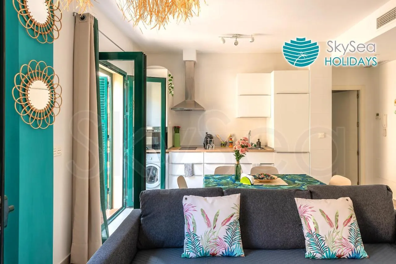 Skysea Holidays City Center Suites Málaga 0*,  Spanien